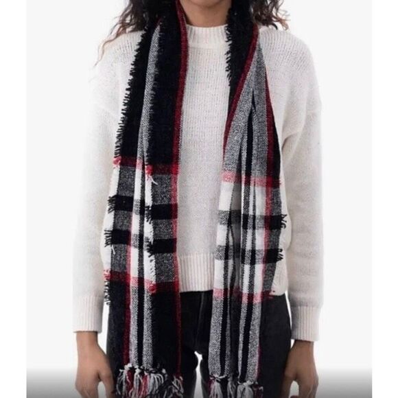 STYLE & CO. - NWT Macy's Soft Chenille Plaid Scarf w/Fringe - 64" x 13" - Picture 11 of 13